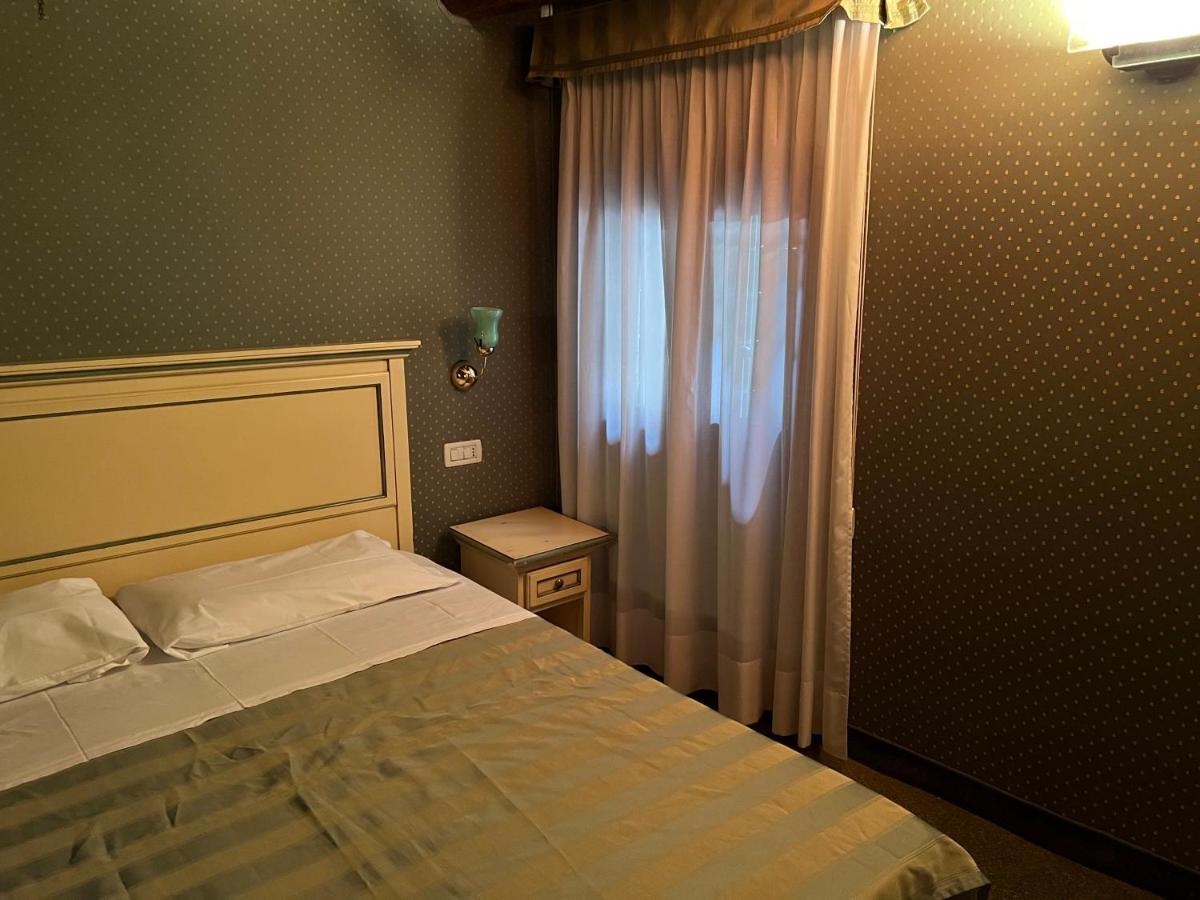 Locanda Ruga Rialto Venezia Esterno foto