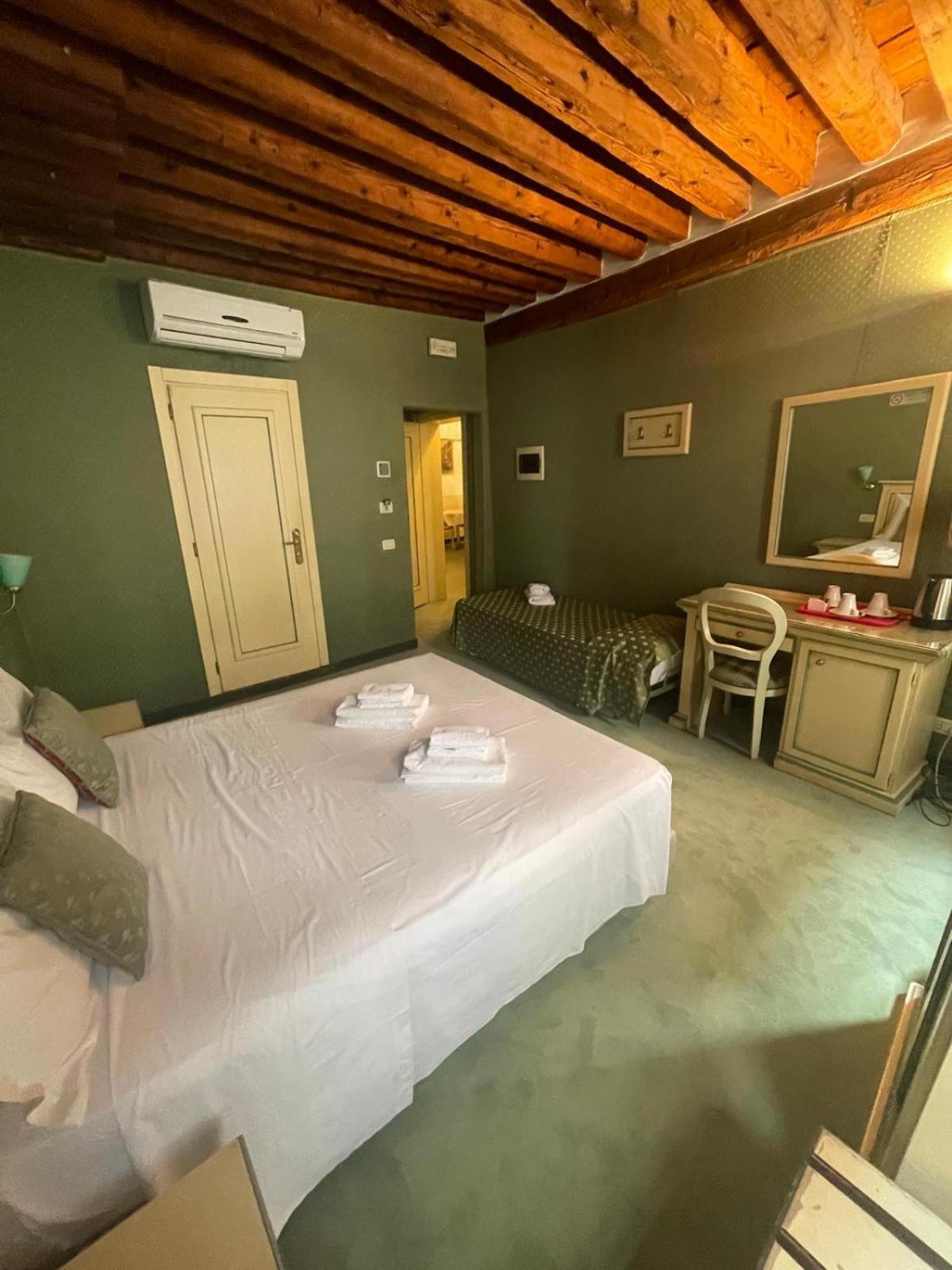Locanda Ruga Rialto Venezia Esterno foto